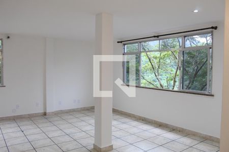 Sala de casa à venda com 3 quartos, 250m² em Freguesia (jacarepaguá), Rio de Janeiro