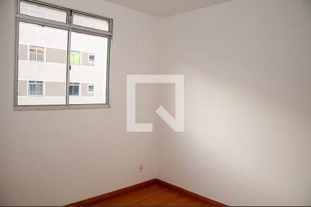 Quarto de apartamento à venda com 2 quartos, 44m² em Santa Maria, Contagem