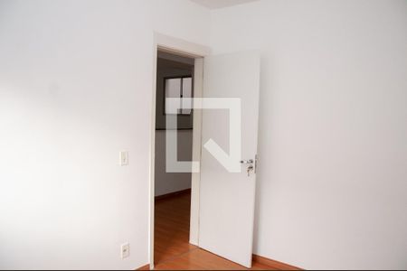 Quarto 2 de apartamento à venda com 2 quartos, 44m² em Santa Maria, Contagem