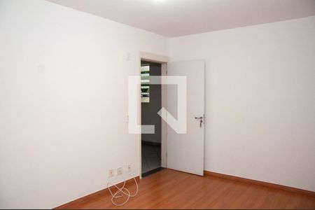 Sala de apartamento à venda com 2 quartos, 44m² em Santa Maria, Contagem