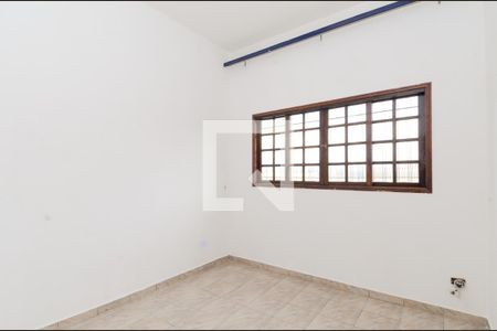 Quarto 1 de casa para alugar com 2 quartos, 62m² em Cidade Martins, Guarulhos