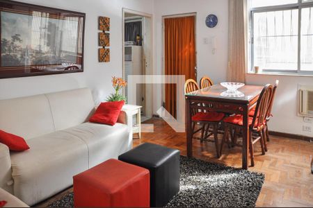 Sala de apartamento para alugar com 3 quartos, 80m² em Icaraí, Niterói