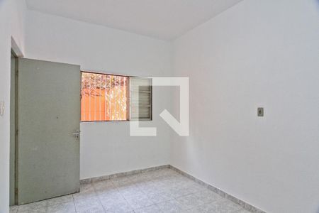 Quarto 1 de casa para alugar com 2 quartos, 70m² em Vila Zat, São Paulo