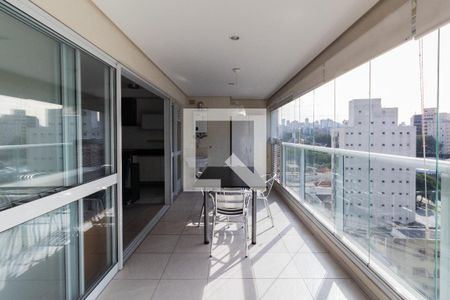 Varanda de apartamento à venda com 1 quarto, 57m² em Pinheiros, São Paulo