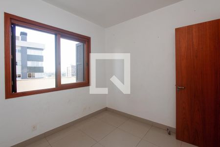 Quarto 1 de apartamento à venda com 3 quartos, 399m² em Jardim Itu, Porto Alegre