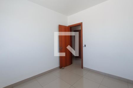 Quarto 2 de apartamento à venda com 3 quartos, 399m² em Jardim Itu, Porto Alegre