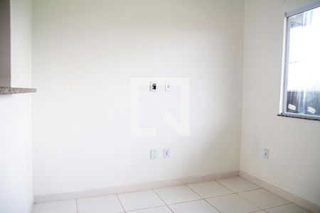 Sala de apartamento para alugar com 1 quarto, 43m² em Trindade, São Gonçalo