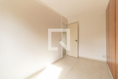 Quarto 1 de apartamento para alugar com 2 quartos, 64m² em Jardim Santa Emília, São Paulo