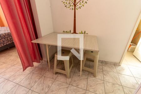 Detalhe da cozinha/sala de kitnet/studio para alugar com 1 quarto, 30m² em Aviação, Praia Grande