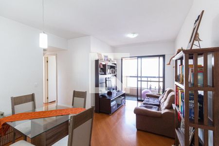 Sala de apartamento à venda com 3 quartos, 76m² em Butantã, Osasco