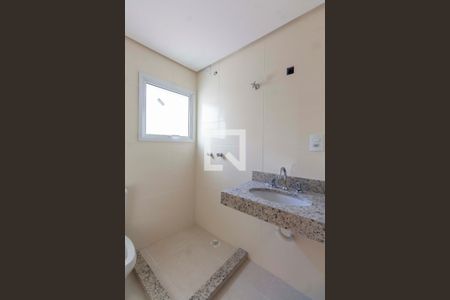 Banheiro de apartamento à venda com 1 quarto, 64m² em Bom Jesus, Porto Alegre