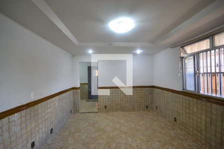 Sala de casa para alugar com 2 quartos, 300m² em Jardim Alvorada, Nova Iguaçu