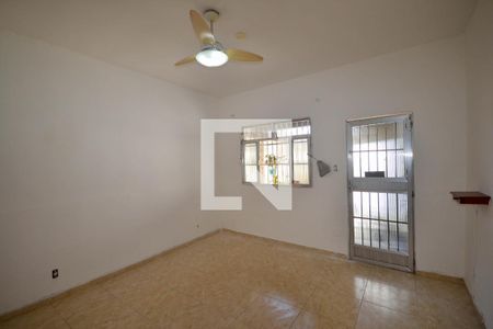 Sala de casa para alugar com 2 quartos, 90m² em Jardim Alvorada, Nova Iguaçu