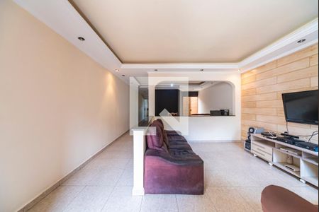 Casa à venda com 380m², 3 quartos e 4 vagasSala