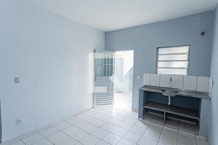 Cozinha de casa à venda com 1 quarto, 50m² em Vila Pereira Cerca, São Paulo