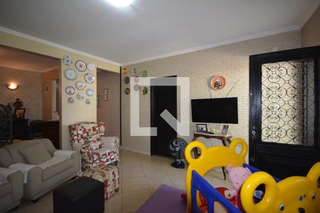 Sala de casa à venda com 4 quartos, 250m² em Irajá, Rio de Janeiro