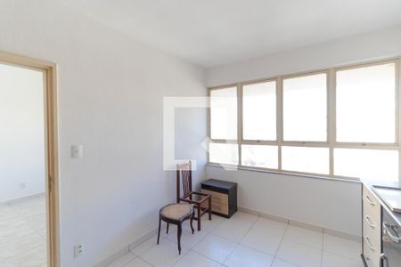 Quarto de apartamento para alugar com 1 quarto, 58m² em Centro, Campinas