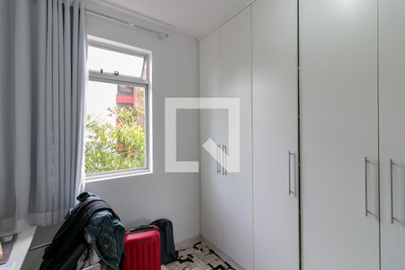 Quarto 2 de apartamento para alugar com 3 quartos, 85m² em Gutierrez, Belo Horizonte