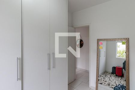 Quarto 2 de apartamento para alugar com 3 quartos, 85m² em Gutierrez, Belo Horizonte