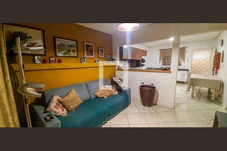 Casa à venda com 125m², 2 quartos e 1 vaga Casa à venda com 125m², 2 quartos e 1 vagaSala