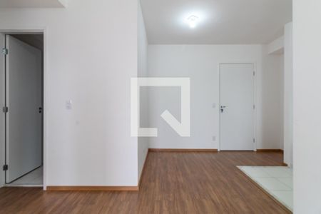 Sala de apartamento para alugar com 2 quartos, 44m² em Vila Itapegica, Guarulhos