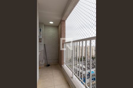 Varanda da Sala de apartamento para alugar com 2 quartos, 44m² em Vila Itapegica, Guarulhos