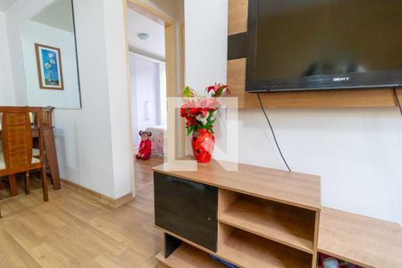 Sala de apartamento à venda com 3 quartos, 57m² em Cidade dos Bandeirantes, São Paulo