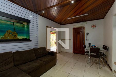 Sala de casa para alugar com 2 quartos, 100m² em Parque dos Eucalíptos, Gravataí