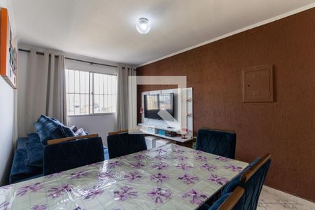 Sala  de apartamento para alugar com 2 quartos, 61m² em Jardim Patente Novo, São Paulo
