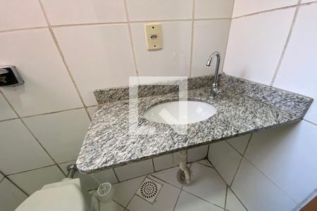 Lavabo de casa à venda com 2 quartos, 133m² em Guarani, Novo Hamburgo