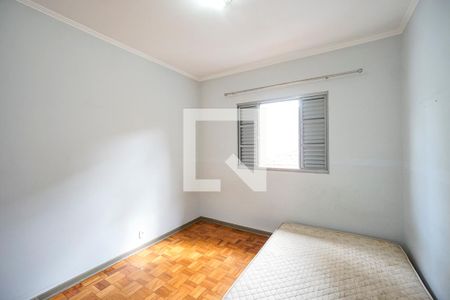 Quarto 02 de casa para alugar com 2 quartos, 115m² em Vila Carrão, São Paulo