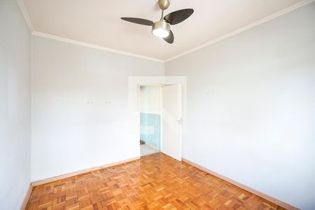 Quarto 01 de casa para alugar com 2 quartos, 115m² em Vila Carrão, São Paulo