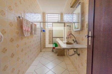 Banheiro Social de casa à venda com 4 quartos, 700m² em Jardim Eulina, Campinas