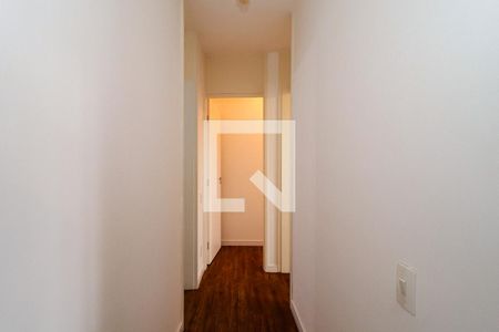 Corredor de apartamento à venda com 2 quartos, 54m² em Jardim Caboré, São Paulo