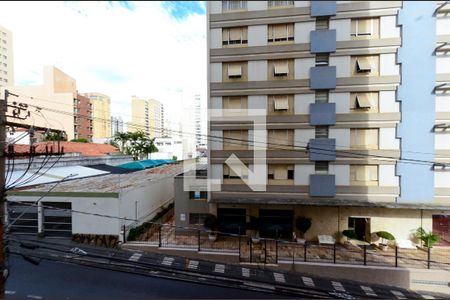 Vista da Sala de apartamento à venda com 3 quartos, 106m² em Bosque, Campinas