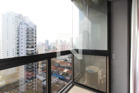 Varanda  de kitnet/studio para alugar com 1 quarto, 28m² em Vila Olímpia, São Paulo