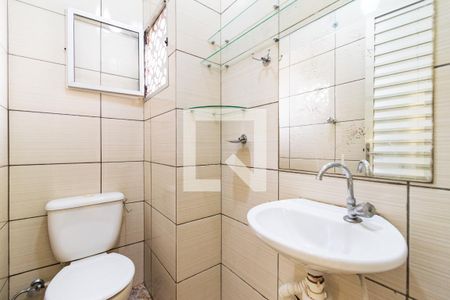 Banheiro da Suíte de casa para alugar com 2 quartos, 100m² em Jardim Lourdes, São Paulo
