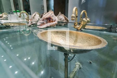 Lavabo de apartamento para alugar com 3 quartos, 300m² em Vila Vitória, Mogi das Cruzes