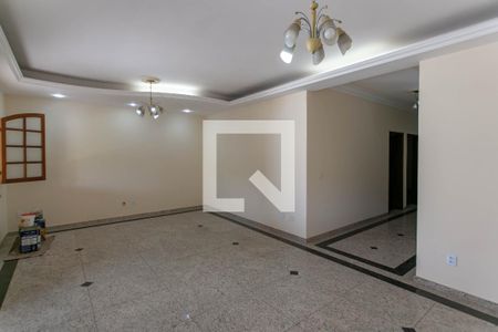 Sala de casa para alugar com 5 quartos, 320m² em Céu Azul, Belo Horizonte