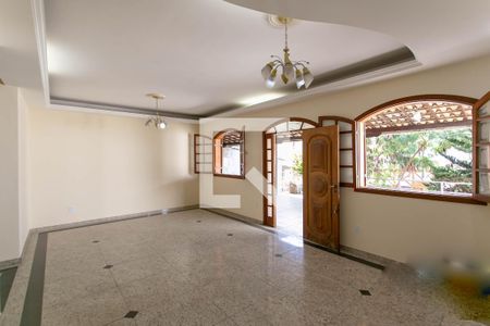 Sala de casa para alugar com 5 quartos, 320m² em Céu Azul, Belo Horizonte