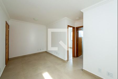 Sala de apartamento para alugar com 2 quartos, 45m² em Piratininga, Belo Horizonte