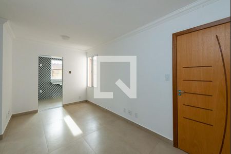 Sala de apartamento para alugar com 2 quartos, 45m² em Piratininga, Belo Horizonte