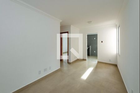 Sala de apartamento para alugar com 2 quartos, 45m² em Piratininga, Belo Horizonte