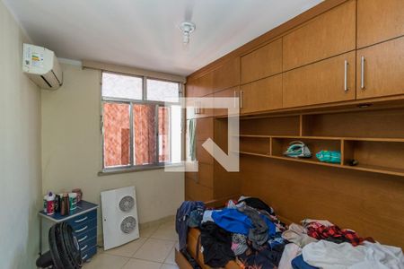 Quarto 1 de apartamento à venda com 2 quartos, 55m² em Ramos, Rio de Janeiro