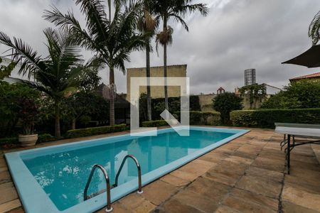 Piscina de casa para alugar com 3 quartos, 400m² em Vila Mogilar, Mogi das Cruzes