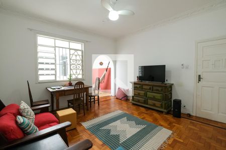 Apartamento à venda com 82m², 2 quartos e sem vagaSala