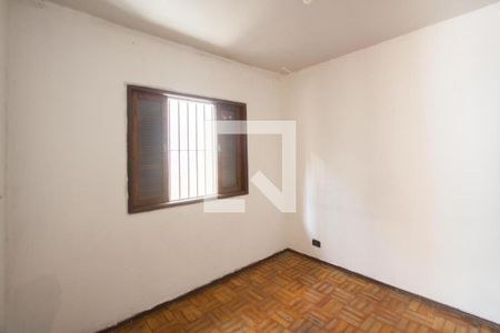 Quarto 2 de casa para alugar com 2 quartos, 65m² em Jardim Monte Azul, São Paulo