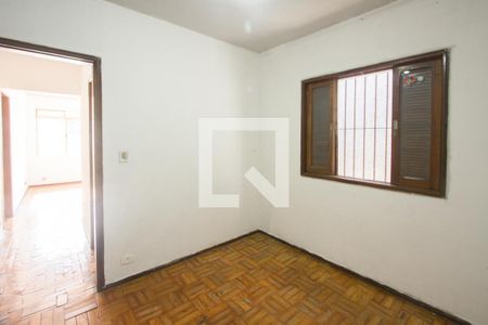 Quarto 2 de casa para alugar com 2 quartos, 65m² em Jardim Monte Azul, São Paulo