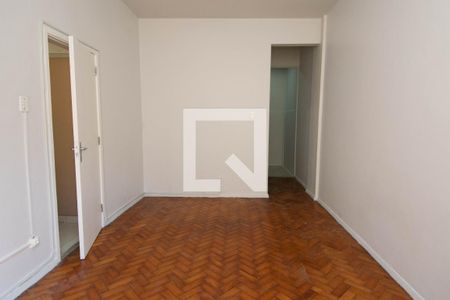 Sala de kitnet/studio para alugar com 1 quarto, 35m² em Copacabana, Rio de Janeiro