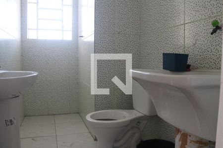 Banheiro de apartamento para alugar com 1 quarto, 60m² em Centro, São Vicente